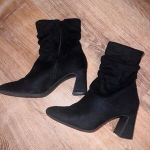 Kelly & Katie Galini Boots 6.5